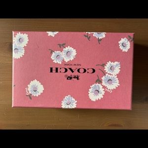 NEW IN BOX Coach Wristlet Pink Flowers